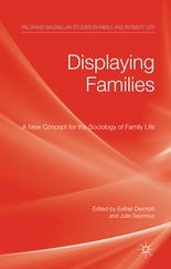 DisplayingFamilies